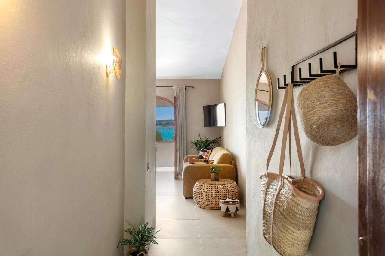 Baia Dorata Beach Apartment Porto Istana Екстер'єр фото