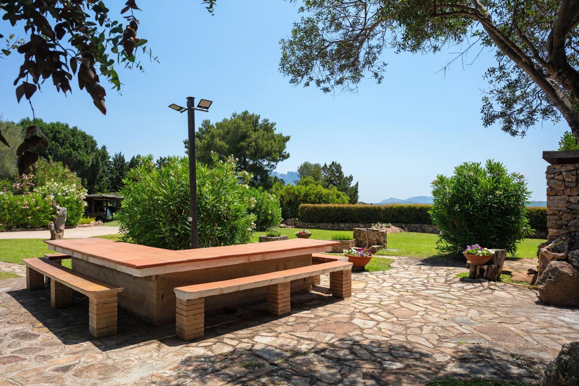 Baia Dorata Beach Apartment Porto Istana Екстер'єр фото