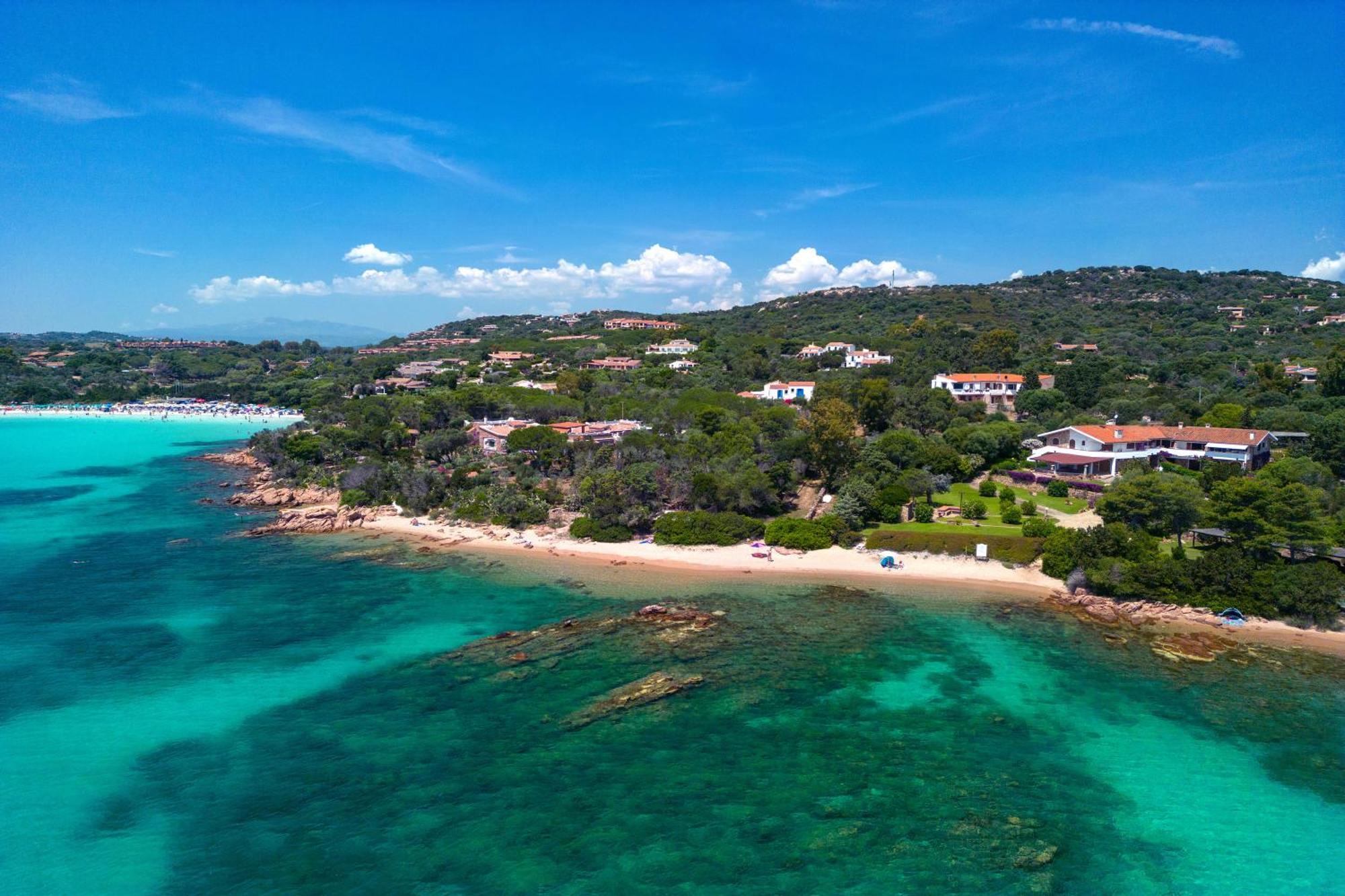 Baia Dorata Beach Apartment Porto Istana Екстер'єр фото